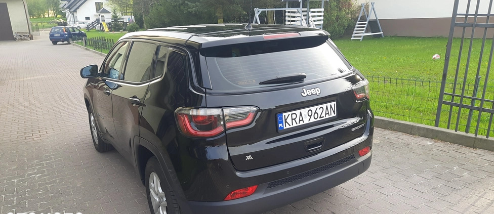 BMW Seria 3 cena 18500 przebieg: 344000, rok produkcji 2009 z Łańcut małe 56